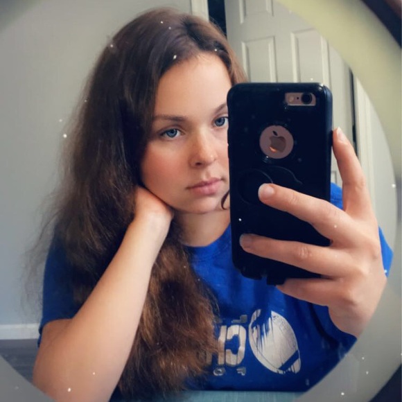 Meet your Posher, Taylor - Picture 9 of 12